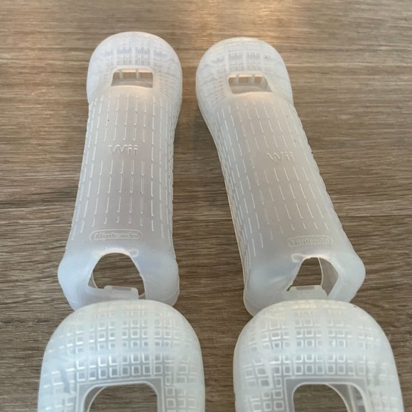 OEM Nintendo Wii Controller Silicone Rubber Skin Cover Grip (Lot 4 Total) - Picture 6 of 6